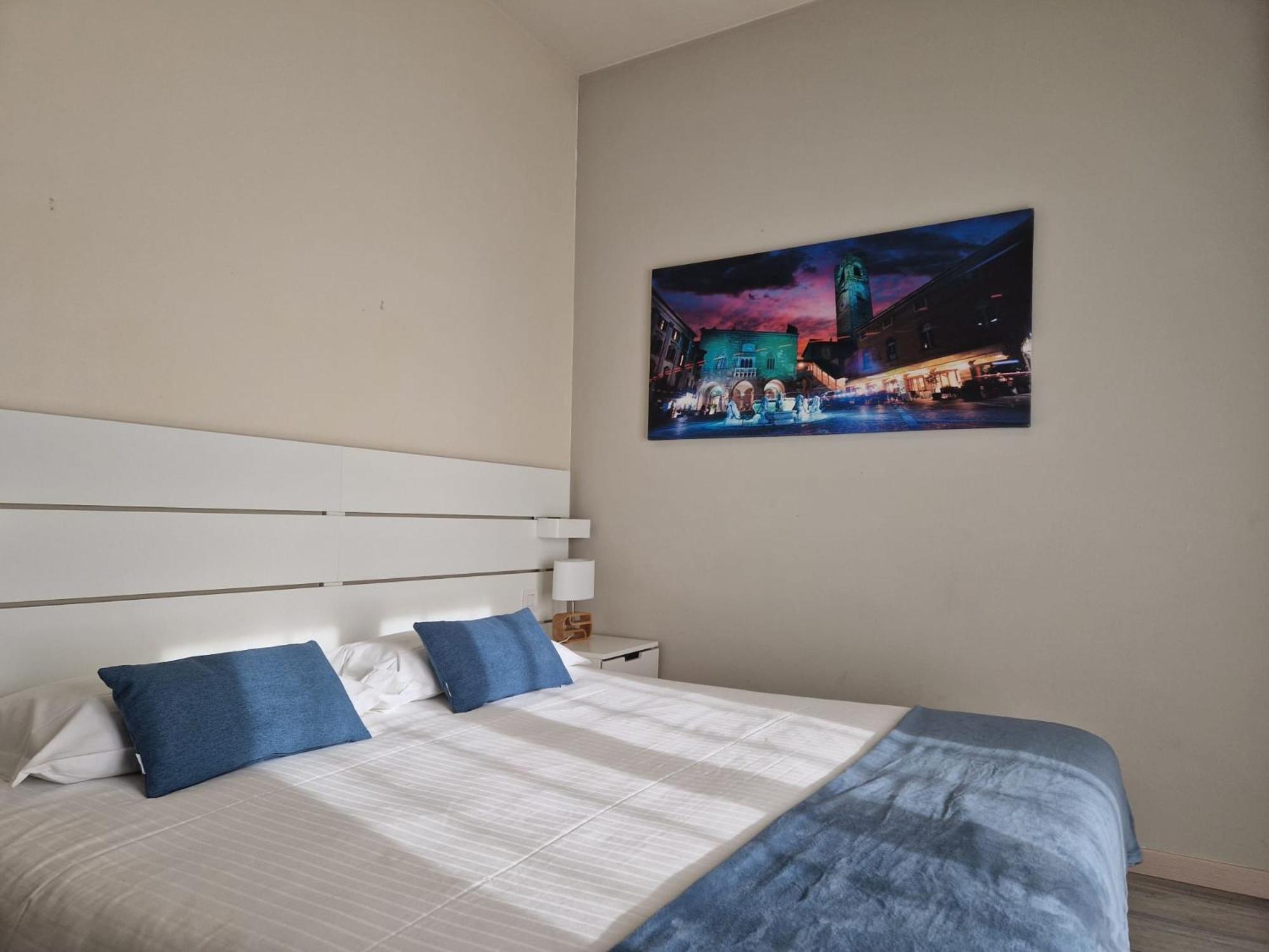 Bgy Airport House Grassobbio Hotel Room photo